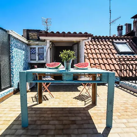 La Mansardina Vintage Appartement