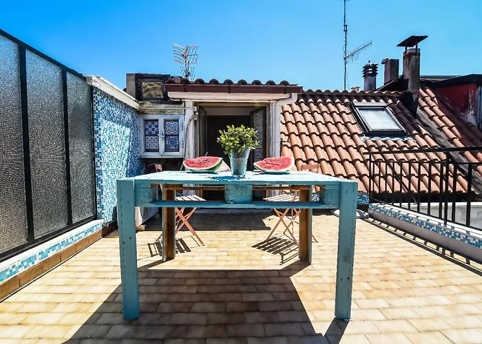 La Mansardina Vintage Apartment